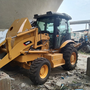 รถตักล้อยาง CAT 420F มือสอง ปี 2022 รับน้ำหนักได้ 3.7 ตัน เครื่องยนต์คัมมินส์ ชั่วโมงการทำงานต่ำ ประสิทธิภาพเยี่ยม นำเข้าจากญี่ปุ่นแท้ - Product Image 5