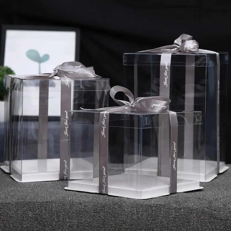 誕生日の結婚式の透明なケーキの包装箱ボード付きプラスチック透明な背の高いケーキボックス