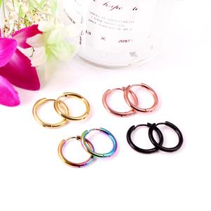 2025 <b>Fashionable</b> Multiple Sizes Stainless Steel 18K Gold Plated Jewelry Huggie <b>Hoop</b> <b>Earrings</b> Trendy Classic <b>Earrings</b> for Women - Product Image 3