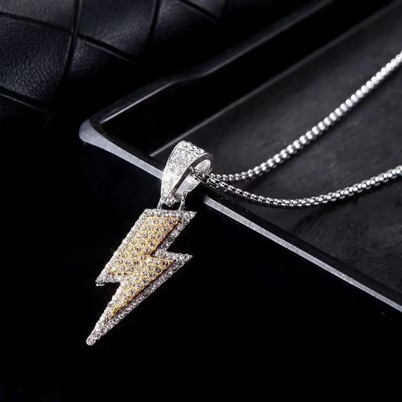 Personality Simple Rhinestone Lightning Pendant Necklaces for Men Women Punk Hip-hop Sweater Chain Necklace Jewelry