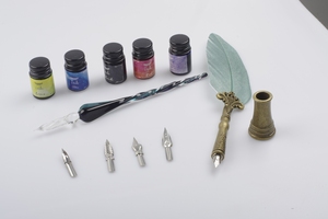 HY Penna in Metallo Elegante Stile Europeo, Penna a Sfera con Piuma, Vendita Calda da Shanghai Cina, Articoli per Scrittura e Correzione, Penna in Vetro - Product Image 3