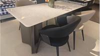 Table à manger rectangulaire de luxe moderne, style français, plateau en marbre naturel brillant, pieds en acier inoxydable, 6 places, pour appartement