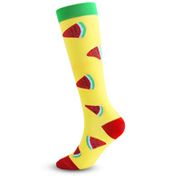 Op Maat Gemaakt Logo Fruit Nieuw Model Cartoon Dier Dot Compressie Sokken 20 -30 Mmhg Voor Mannen Snel Droog