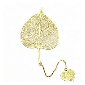 Segnalibro in Metallo Stampato UV a Forma di Ventaglio Cavo con Logo Personalizzato per Regali di Lettura, Produzione all'Ingrosso - Product Image 2