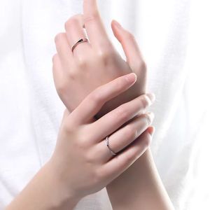 Anillo de Compromiso Ajustable de Plata de Ley S925 con Moissanita para Parejas, Regalo para Hombres y Mujeres - Product Image 5