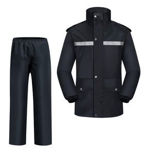 Ensemble de survêtement décontracté léger, imperméable et respirant, coupe-vent, avec veste à capuche et pantalon à taille élastique pour l'extérieur - Product Image 1