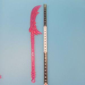 Espadas de juguete de plástico de simulación de armas de cristal para niños, accesorios colgantes de soldados de cristal - Product Image 5