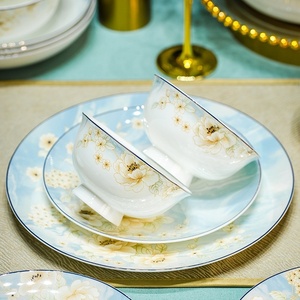 Service de table en céramique de Jingdezhen, ensemble de bols et assiettes en porcelaine fine pour la maison, petit coffret cadeau assorti - Product Image 2