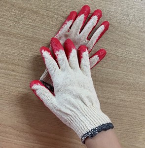 ถุงมือเคลือบยางเวียดนามถุงมือทำงานเพื่อความปลอดภัยป้องกันการตัดกับยางกึ่งเคลือบผ้าฝ้ายใช้ซ้ำได้สำหรับทำสวน - Product Image 6