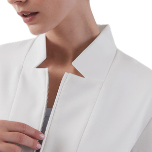 Alta qualità Slim Fit donna cappotto da laboratorio cerniera anteriore Logo personalizzato Rayon uniforme medica per uso ospedaliero farmacia chirurgica - Product Image 6