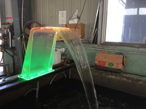 Bahçe şelale akrilik ayakta ay LED şelale Spillway havuz çeşme ve şelale - Product Image 5