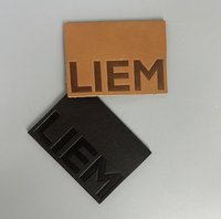 Patch en cuir véritable personnalisé avec logo en relief, étiquettes et marqueurs en cuir pour vêtements, sacs et chaussures