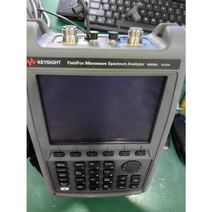Analyseur de micro-ondes portable Keysight N9936A FieldFox 100 kHz à 14 GHz en stock xgeqpt - Product Image 1