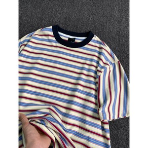เสื้อยืดแขนสั้นคอกลมลายทางสำหรับผู้ชายลายสายรุ้งทรงหลวมสวมใส่สบายๆสำหรับวัยรุ่น - Product Image 3
