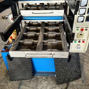 Macchina Vulcanizzatrice a Quattro Strati 50T 500x500 per Piastrelle in Gomma, Pressa a Caldo per Tappetini in Gomma - Product Image 6