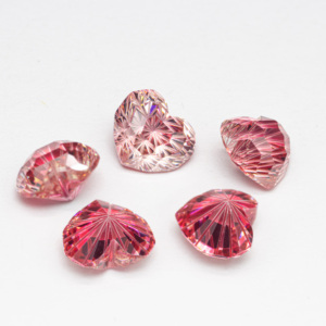 Factory Supply High Quality Red Rose Color Zircon Heart-Shaped Clip Fireworks Cut 5A Zircon