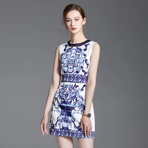 세련된 레이디 Celadon 도자기 인쇄 드레스 민소매 슬림 드레스 여성 미니 드레스