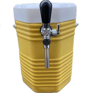 Growler <span class=keywords><strong>de</strong></span> acero inoxidable <span class=keywords><strong>de</strong></span> 2L en caja refrigeradora <span class=keywords><strong>de</strong></span> 9L con <span class=keywords><strong>dispensador</strong></span> <span class=keywords><strong>de</strong></span> grifo <span class=keywords><strong>de</strong></span> <span class=keywords><strong>cerveza</strong></span> y cargador <span class=keywords><strong>de</strong></span> <span class=keywords><strong>barril</strong></span> <span class=keywords><strong>de</strong></span> CO2 <span class=keywords><strong>para</strong></span> <span class=keywords><strong>dispensador</strong></span> <span class=keywords><strong>de</strong></span> <span class=keywords><strong>cerveza</strong></span> casera y fiesta al aire libre - Product Image 1