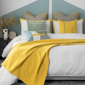 Amazon Basics 10 Stuk Gezellige Bed Dekbed Set Alle Seizoen Alternatief Beddengoed Met Bijpassende Shams Decoratieve Kussen Bed Runner