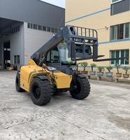 Chariot télescopique diesel 3000 kg, modèle T3507, marque RUM, transmission 4x4, adaptabilité tout-terrain, portée 7M/8M/10M