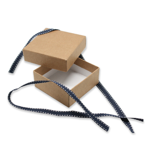 Caja de Regalo Pequeña de Papel Kraft con Cinta, Empaque Ecológico para Anillos, Aretes y Pequeños Regalos - Product Image 2