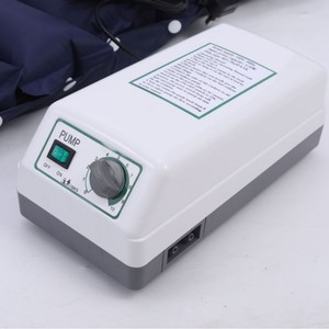 Colchón de aire antiescaras con capacidad de carga de 135 kg, material de PVC, para el cuidado de ancianos postrados en cama. - Product Image 5