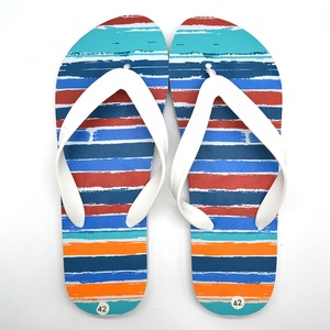 <span class=keywords><strong>Chanclas</strong></span> clásicas con estampado de seda a rayas blancas y azules para hombre - Product Image 2