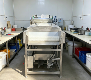 เครื่องขัดผลไม้อุตสาหกรรม เครื่องล้างผลไม้ เคลือบแว็กซ์ และอบแห้ง เครื่องเคลือบแว็กซ์ผลไม้อัตโนมัติ - Product Image 5