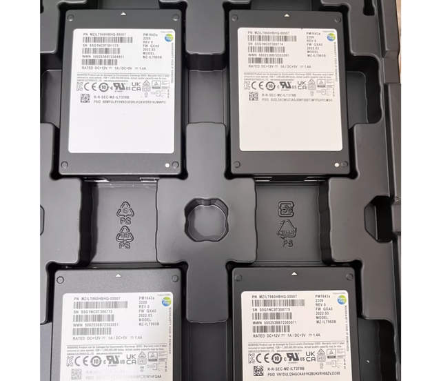 Brand Original PM1643A 960G 1.92T 3.84T 7.68T SAS SSD MZ-ILT960B MZ-ILT1T9B MZ-ILT3T8B MZ-ILT7T6B Solid Hard Drive