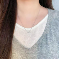 Pendentif Cœur Multi-Cœur Entrelacé Délicat et Polyvalent en Or Blanc 18K avec Diamant de Laboratoire, Réglable, pour Femme
