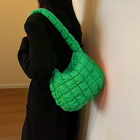 2024 mode doux Puffer fourre-tout sacs pour femmes hiver gonflé rembourré sacs à main matelassé sac à bandoulière