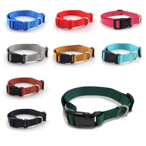 Verstellbares kleines Polyester halsband für Katzen oder Hunde mehrfarbig mit weichem Tier druck Modischer Stil - Product Image 1
