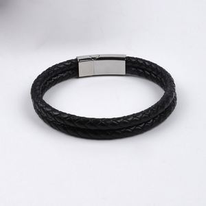 Bracelet en cuir véritable à 3 couches pour homme avec fermoir magnétique, bijoux de main tressés multicouches populaires, bracelets promotionnels - Product Image 2