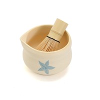Ensemble de Matcha en céramique étoile de mer peinte à la main avec fouet en bambou et porte-fouet ensemble de cérémonie du thé Matcha japonais
