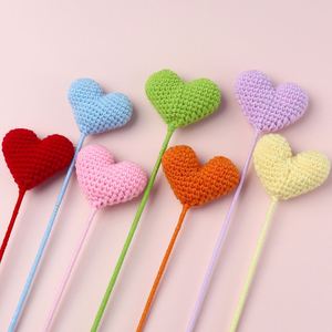 Flores de Ganchillo Hechas a Mano en Forma de Corazón, Recuerdos Pequeños y Ramos para el Día de San Valentín, Decoraciones Simuladas para Oficina y Sala de Estar - Product Image 1