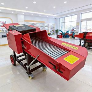 Broyeur d'ensilage diesel robuste, capacité de 3 à 10 tonnes/heure, taille de granulés personnalisable pour l'alimentation du bétail (porcs, moutons), opérations agricoles - Product Image 2