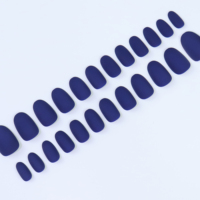 Ongles artificiels réutilisables AIERFEI, longue durée, haute qualité, 24 pièces, ovales, effet mat, courts, style hiver