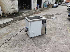 Machine de <span class=keywords><strong>nettoyage</strong></span> ultrasonique industrielle CANDOSONIC Dpf <span class=keywords><strong>Fap</strong></span> 61L 900W pour bloc moteur, tête de cylindre, carburateur, turbocompresseur - Product Image 2