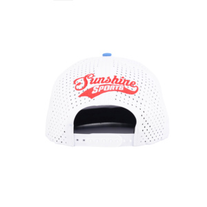 Casquette Snapback Structurée à 5 Panneaux avec Logo Brodé Tcap Chine et Design à Trous - Product Image 5