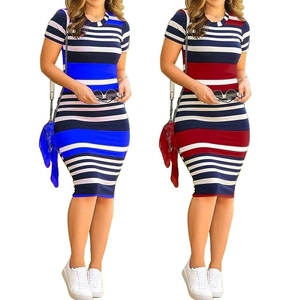 Abito lungo estivo da donna a righe stampato, stile europeo-americano, girocollo, a maniche corte, alla moda e sexy, il più venduto - Product Image 2