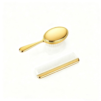 Kit de toilettage pour nouveau-né personnalisé, brosse et peigne à perles couleur argent et or, brosse à cheveux douce, panier cadeau personnalisé pour la fête de naissance