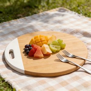 Planche à découper ronde en bambou avec poignée pour servir les fruits et l'utilisation en cuisine - Product Image 3