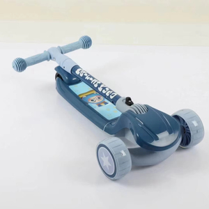 Scooter pliable léger à 3 roues pour enfants avec lumières LED pour les sports de plein air de <span class=keywords><strong>2</strong></span> à 12 ans - Product Image 2