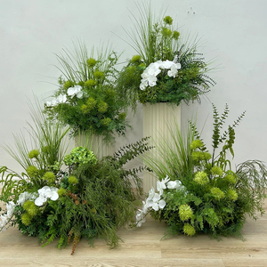 Nouvelle conception de chemin de table en fleurs vertes faites à la main, orchidée blanche, arrangement floral pour allée, <span class=keywords><strong>d</strong></span>écoration intérieure pour événement de mariage - Product Image 1
