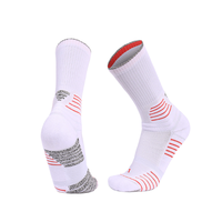 Chaussettes de sport rayées personnalisées avec logo, en polyester et nylon, respirantes, anti-humidité, en maille, imprimées numériquement, pour la course à pied et la randonnée