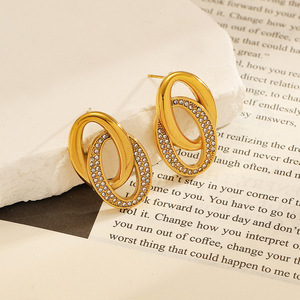 Aros de Acero Inoxidable Chapados en Oro con Diamantes Blancos, Diseño Geométrico para Uso Diario - Product Image 1