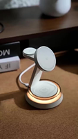 Chargeur sans fil magnétique 3 en 1 de haute qualité, chargeur sans fil de bureau 25W avec lumière nocturne chaude pour téléphone, montre et écouteurs