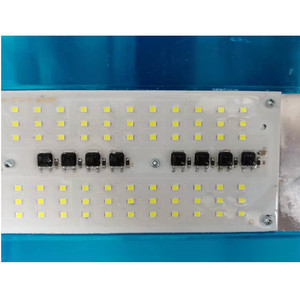<span class=keywords><strong>Projecteur</strong></span> tunnel de chantier <span class=keywords><strong>halogène</strong></span> simple et durable réflecteur commercial trépied de jardin <span class=keywords><strong>projecteur</strong></span> LED <span class=keywords><strong>extérieur</strong></span> - Product Image 4