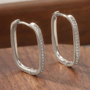 Orecchini a Cerchio Ovali per Donne, Design Geometrico Semplice, Accessori per Orecchie da Indossare Quotidianamente - Product Image 3
