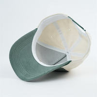 Gorras Trucker de 5 Paneles de Pana Dobby con Patrón de Puntos, Unisex, con Cierre a Presión y Malla, Color Beige en Malla y Visera